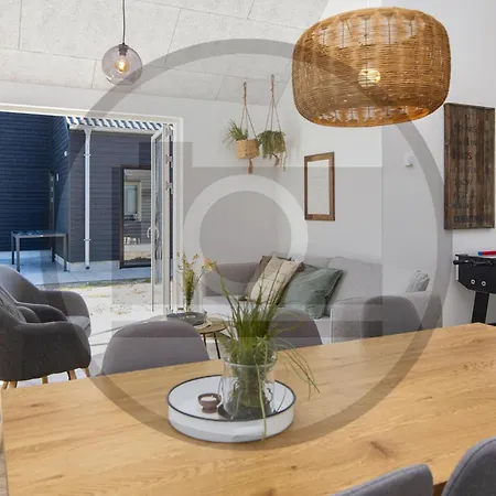 Awesome In בית נופש Glesborg